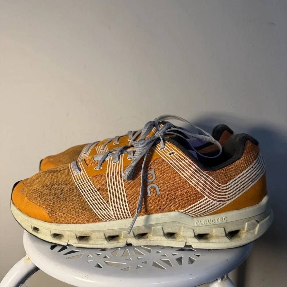 ON RUNNING Cloudgo Men's Running Shoes/Sneakers Turmeric Orange Size 12.5